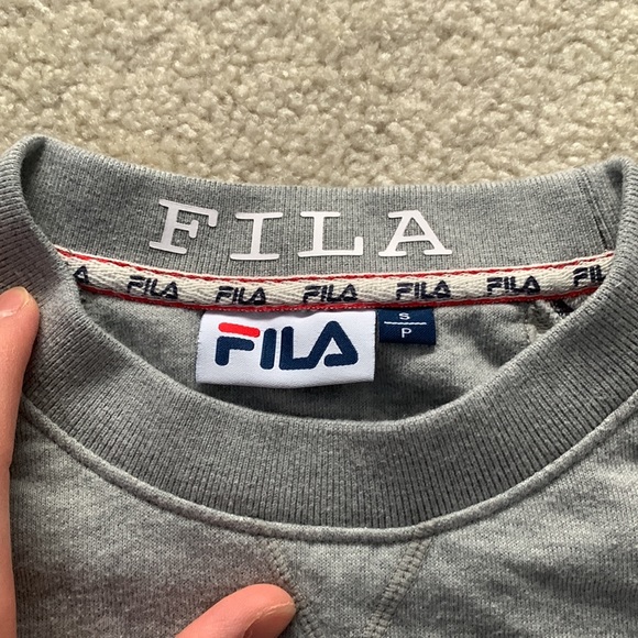 FILA Relaxed Fit Sweatshirt - Picture 2 of 5